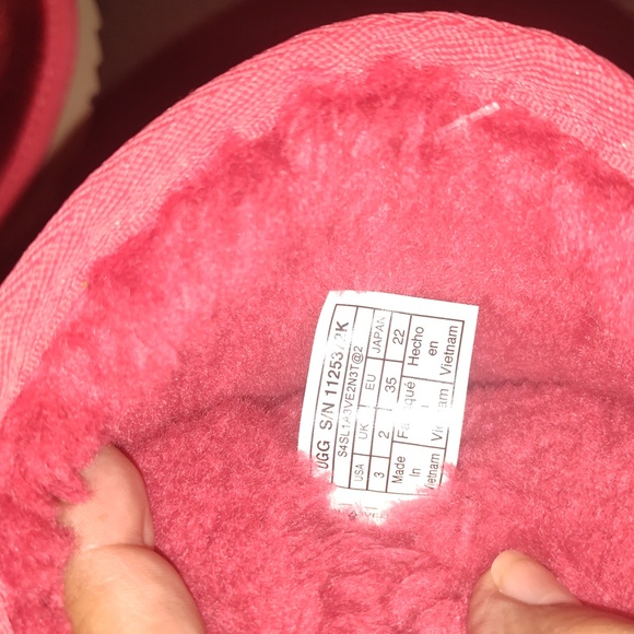 UGG KIDS - Picture 6 of 7